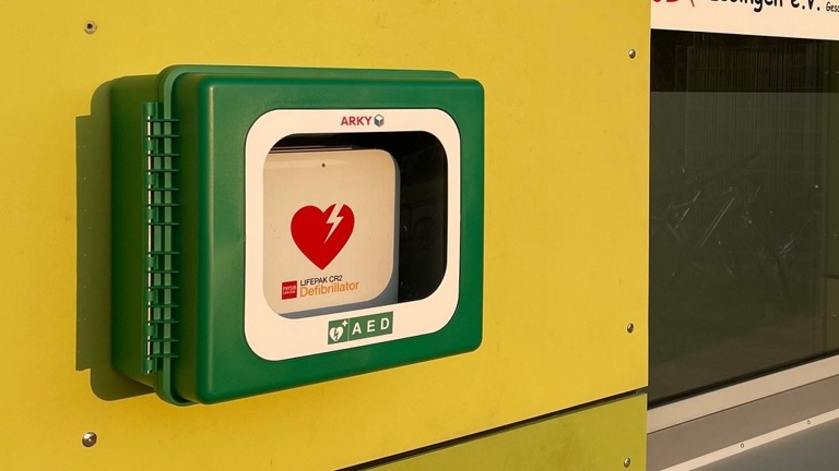 Zwei Lebensretter-Stationen für Essingen